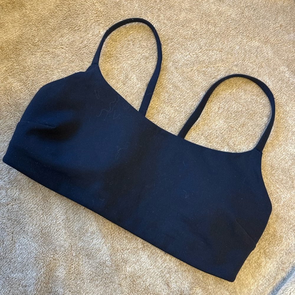 Lululemon Navy Wunder Train Racer Bra